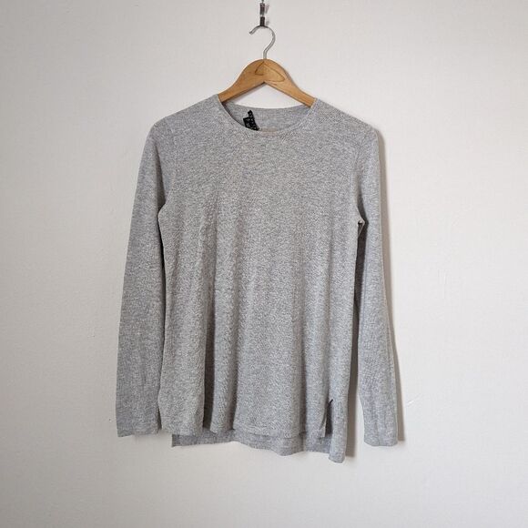 Theory light grey cotton cashmere crewneck long sleeve simple classic sweater - Picture 1 of 4